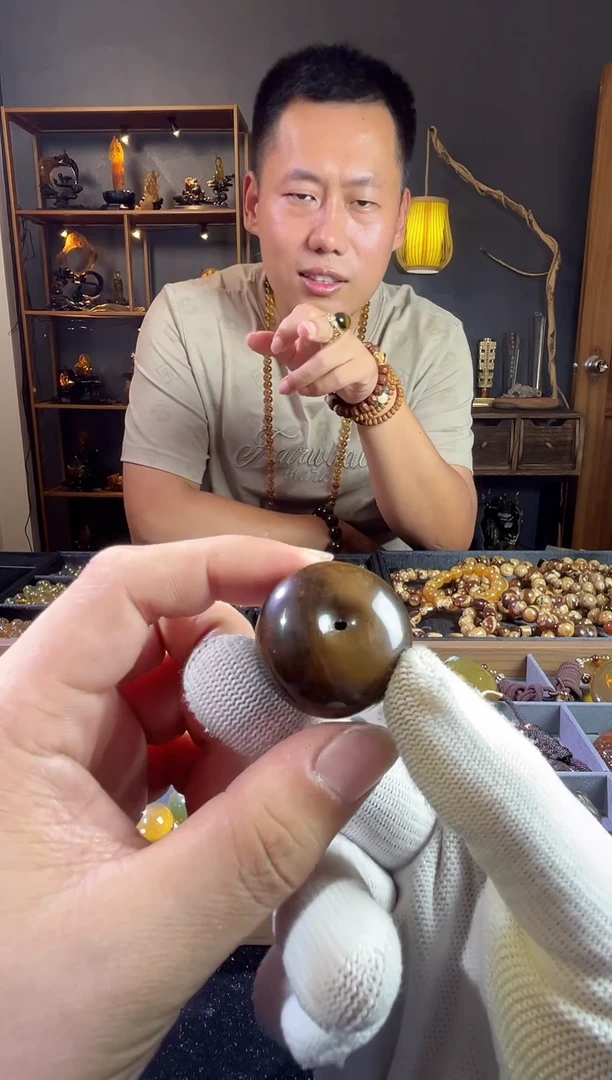 琥珀颈饰未镶嵌天然缅甸琥珀 精品灰根平安扣吊坠
