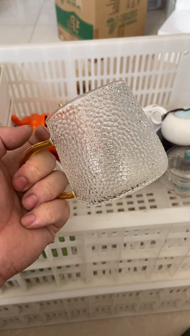 无运费险有瑕疵的摄影的产品有使用过的痕迹有点脏介意勿拍