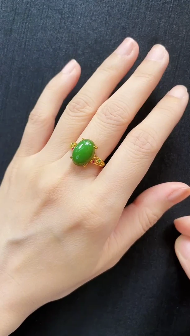 和田玉戒指未镶嵌多样性发一