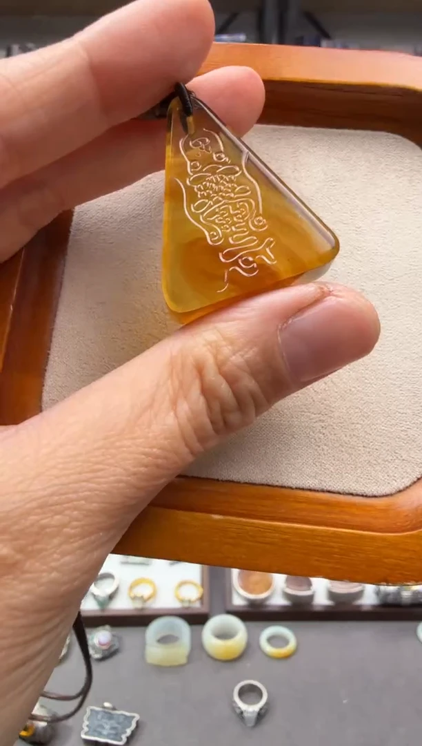 琥珀颈饰未镶嵌玄天吊坠