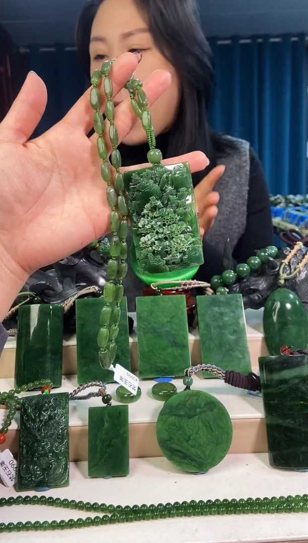 【闪购商品】和田玉挂件未镶嵌1