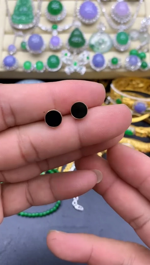 18K金镶嵌翡翠耳饰141-中国好珍宝