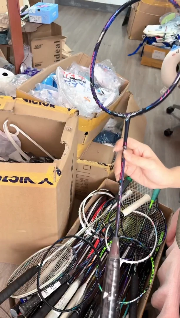 威克多正品微瑕   2 LY2P