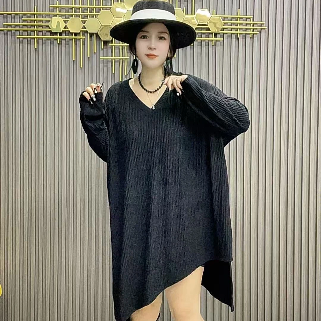 【楠姐推荐】欧货2025时尚大码女V领洋气不规则设计遮肉显瘦中长款