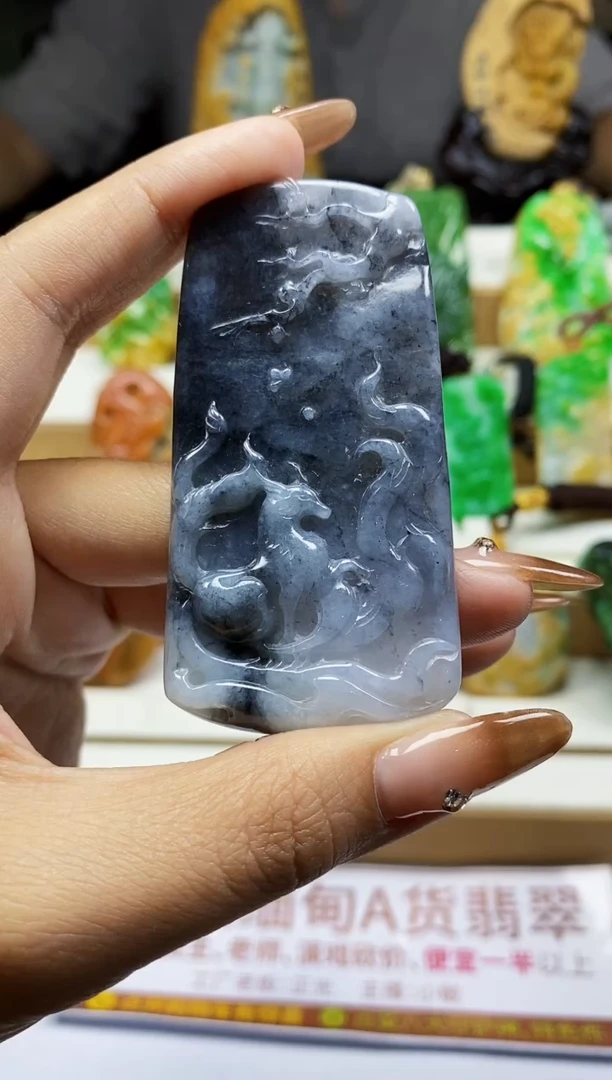 颈饰未镶嵌翡翠翡翠A货