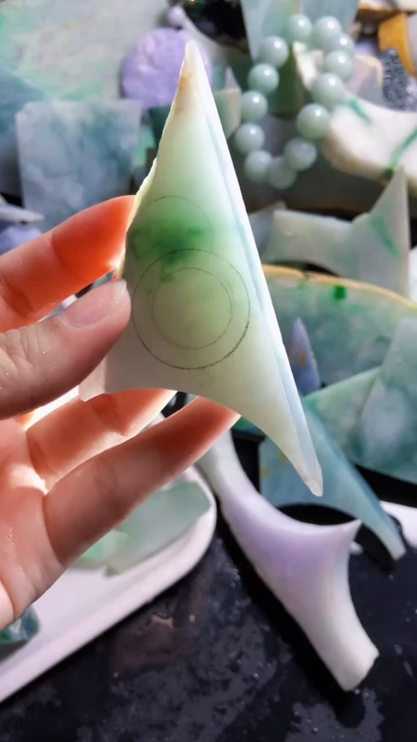 颈饰未镶嵌翡翠新店开业大优惠123