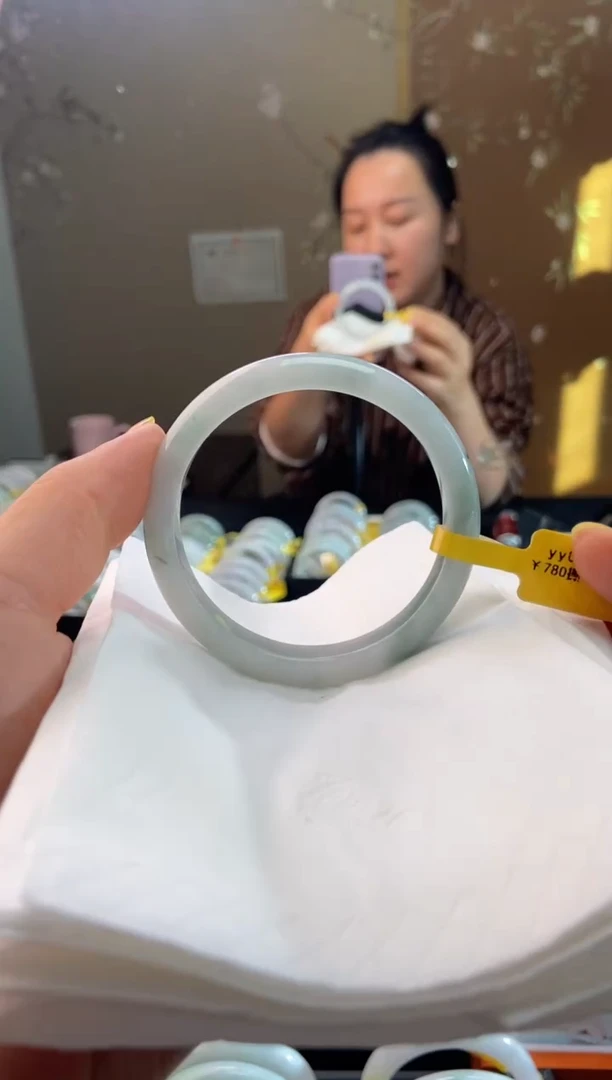 未镶嵌手镯翡翠?****心55圈口d