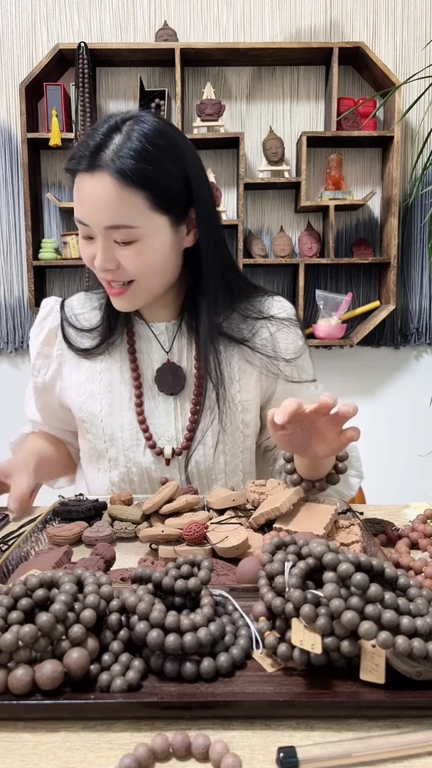 【闪购商品】泥塑龙涎2.4无相佛单珠