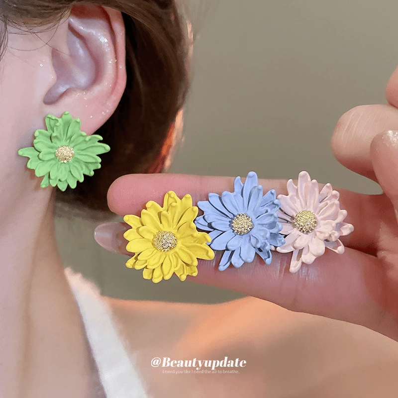 合金耳饰 仿真雏菊花耳钉海边度假风气质耳环甜美时尚小清新耳饰