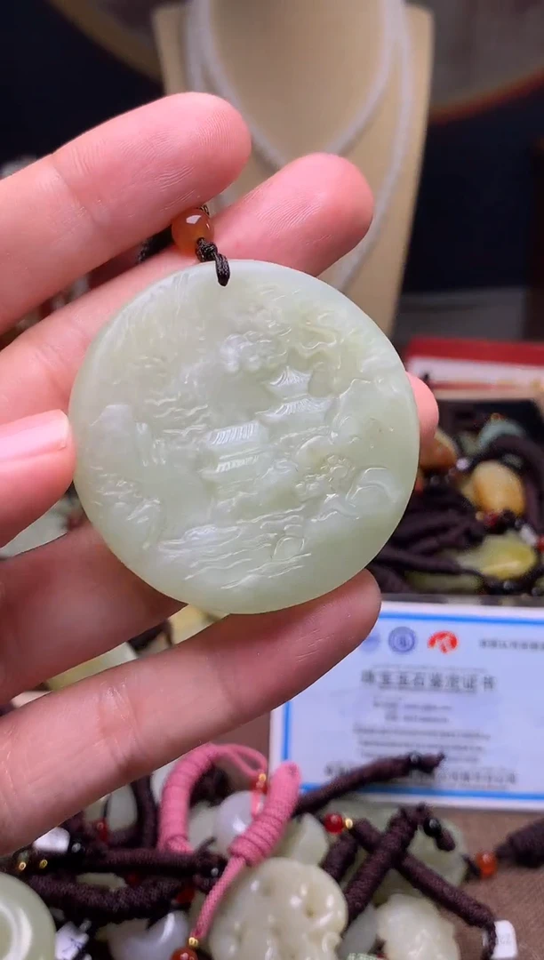 颈饰未镶嵌和田玉新疆料青海料清水和田玉吊坠