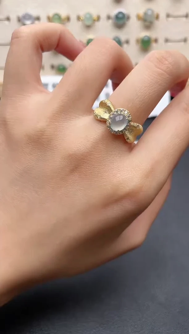 【闪购商品】翡翠戒指银S925镶嵌一物一证一礼盒