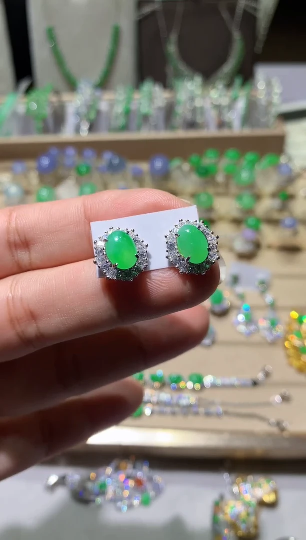 未镶嵌翡翠耳饰耳钉