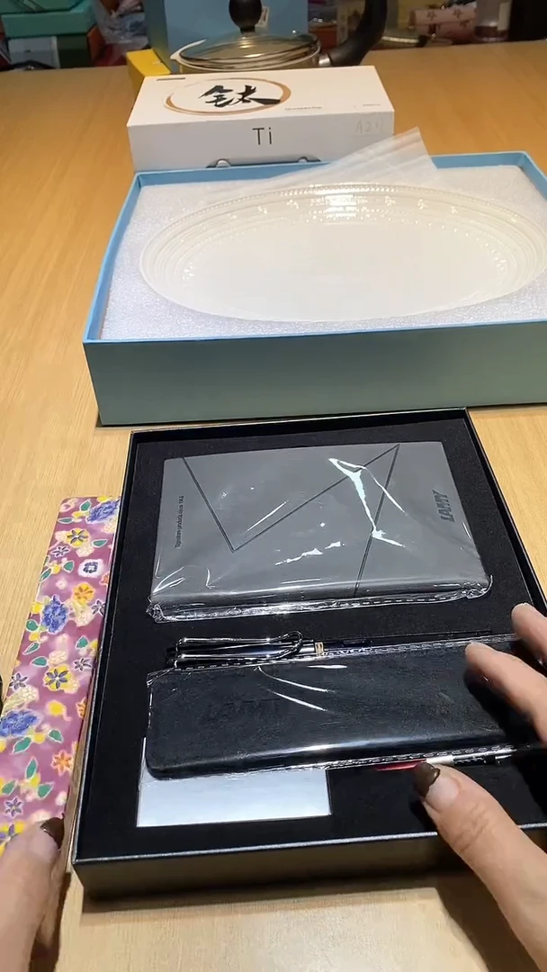 【闪购商品】瓷片锅碗瓢盆一件不剩