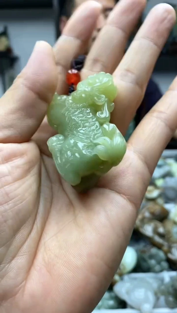 未镶嵌和田玉把件1