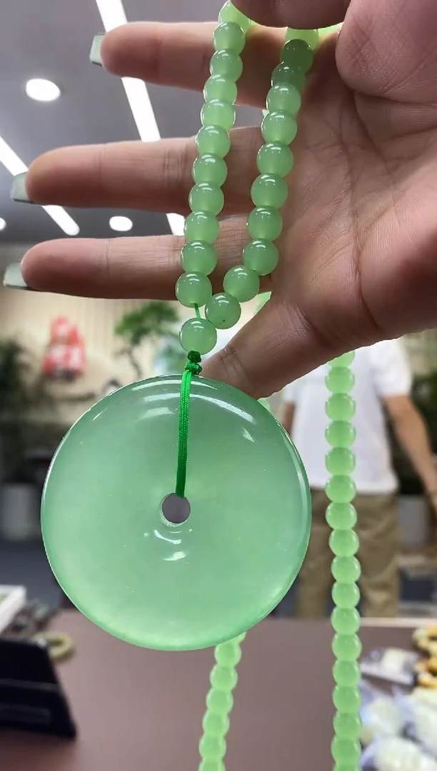 未镶嵌蛇纹石玉吊坠多样式发货随机发一