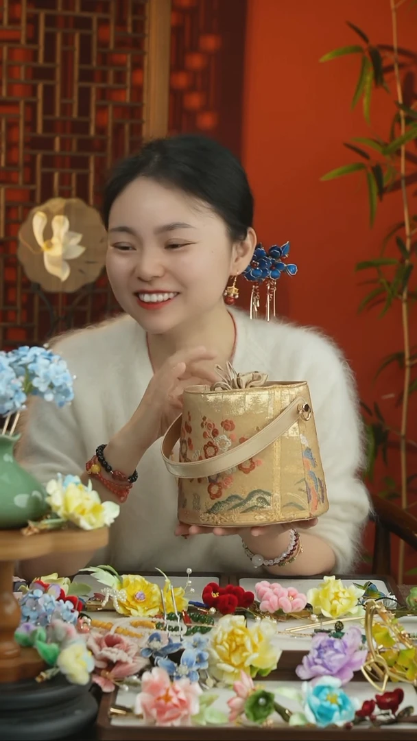 刺绣闪购纯手工非遗国风饰品