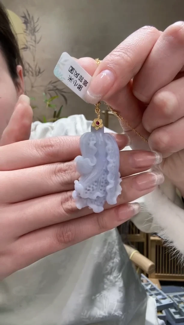 【闪购商品】翡翠颈饰未镶嵌吊坠