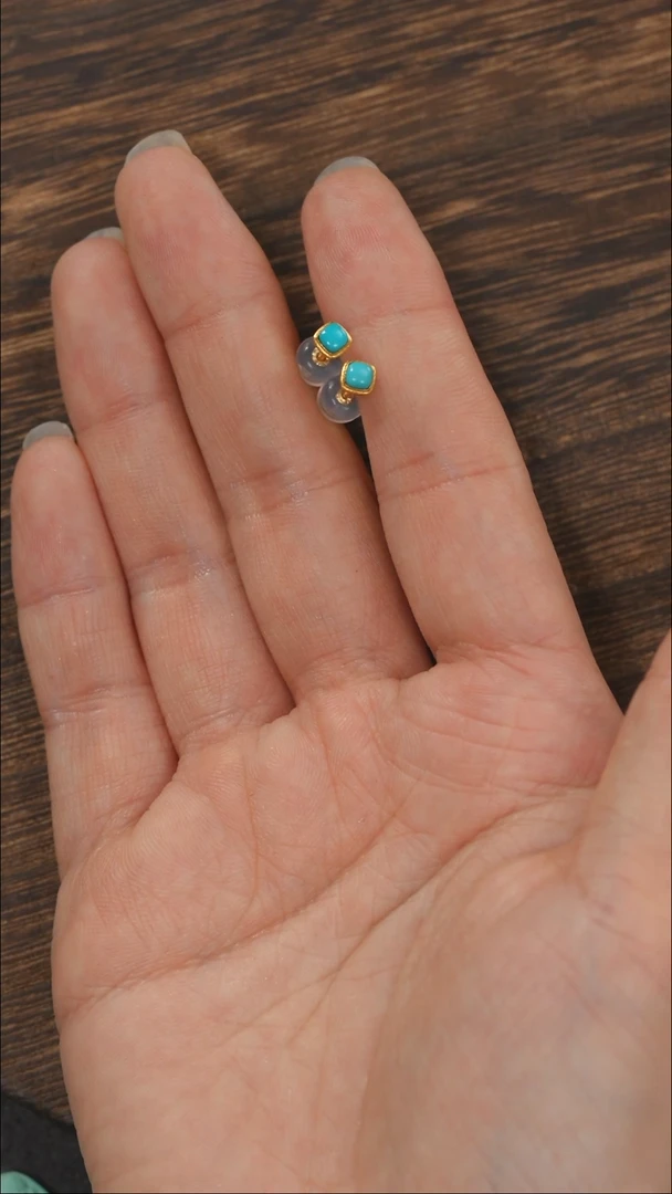 【闪购商品】绿松石耳钉18K金镶嵌1