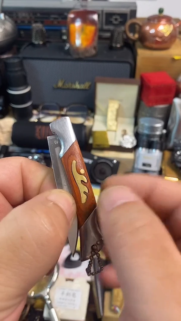 瓷片闪购商品，如图所示