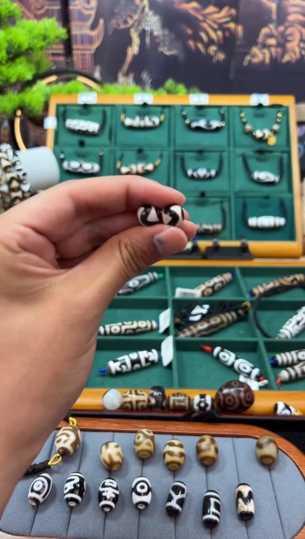 合金颈饰玛瑙/玉髓（覆膜）50.（微瑕随机发货）