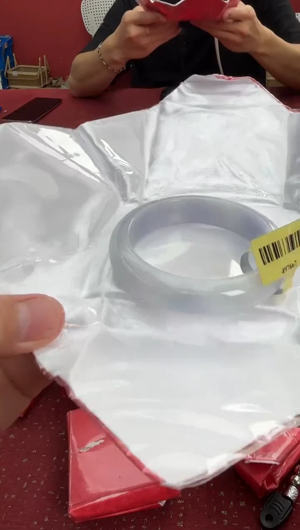 翡翠手镯未镶嵌21手镯