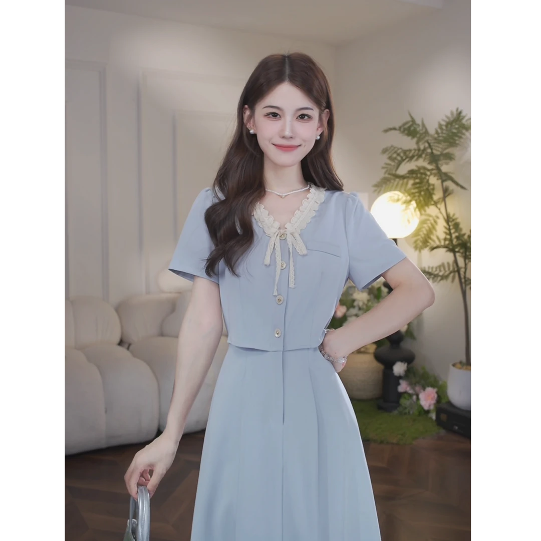 鹿向南【冰蓝诗语】法式通勤气质女夏季新款收腰显瘦a字连衣裙