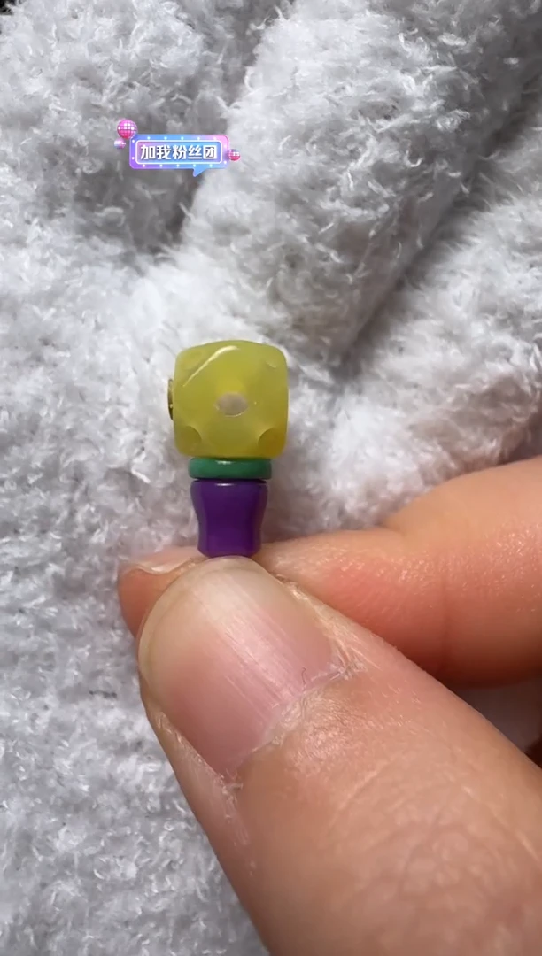 未镶嵌蛇纹石玉颈饰雕刻三通配饰