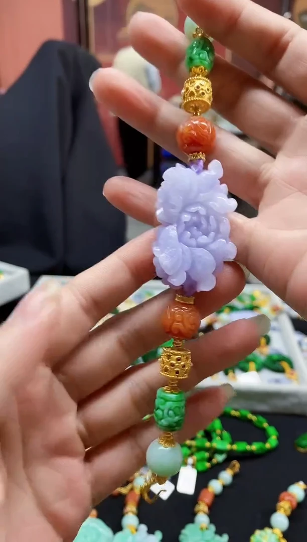 颈饰未镶嵌翡翠翡翠手牌