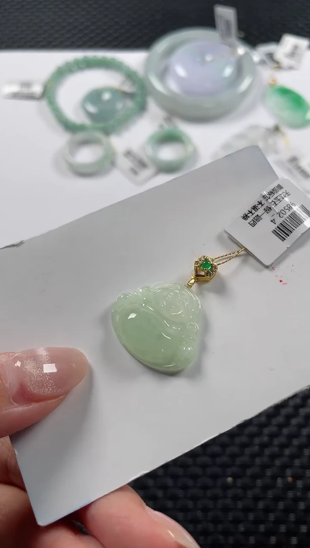 颈饰未镶嵌翡翠基地发货H 8141