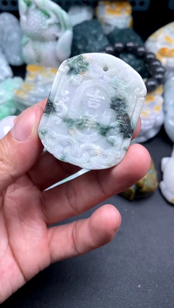 吊坠(不含链)未镶嵌翡翠1