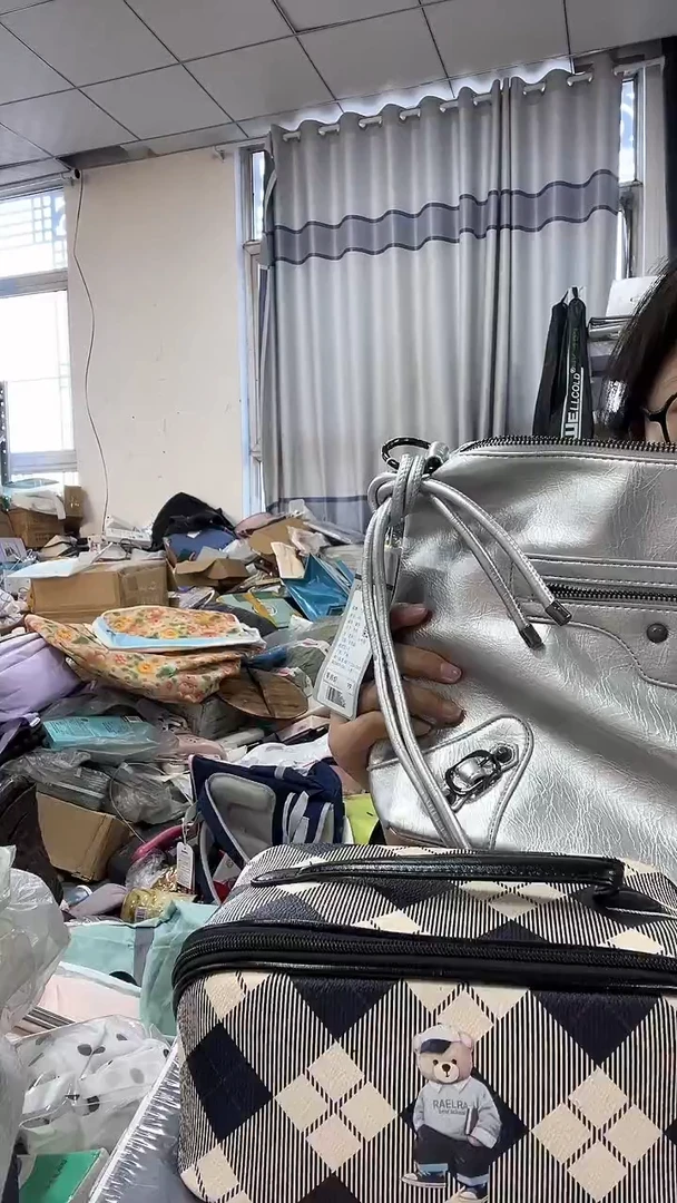 牦牛剖层皮革琪老板女包1号店超好看发图片款