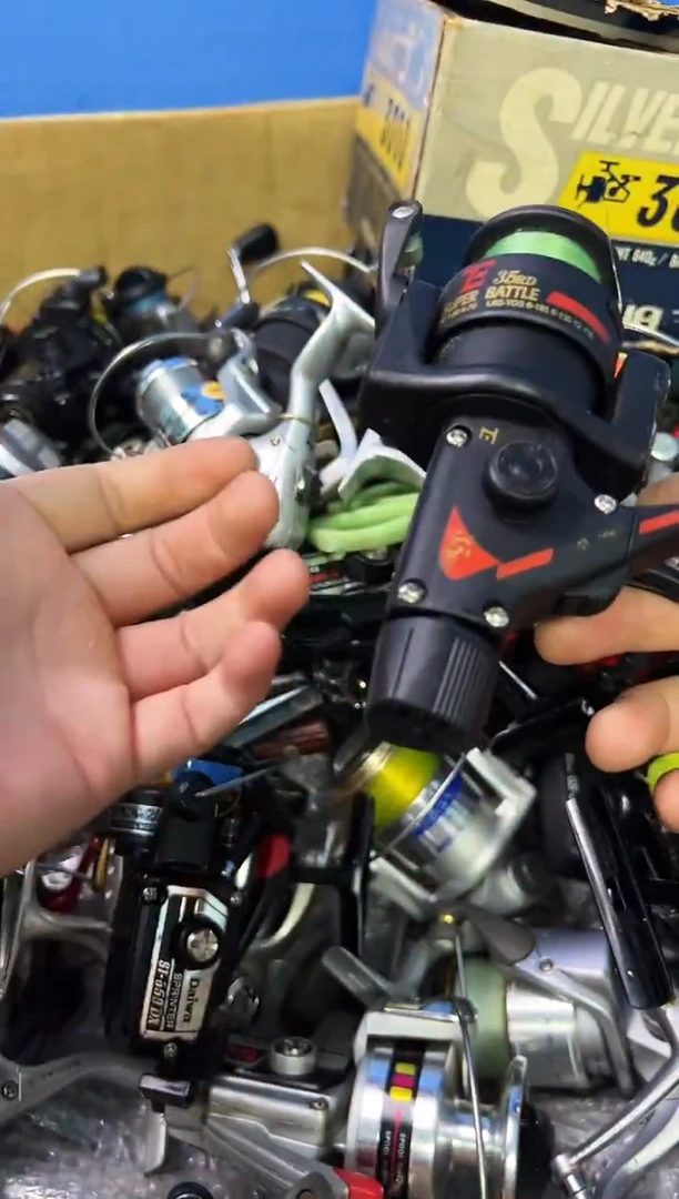 高**水微瑕钓鱼轮，直播间讲解为准，看清楚再拍，如有拆卸不退换