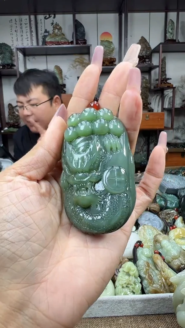 未镶嵌和田玉把件1