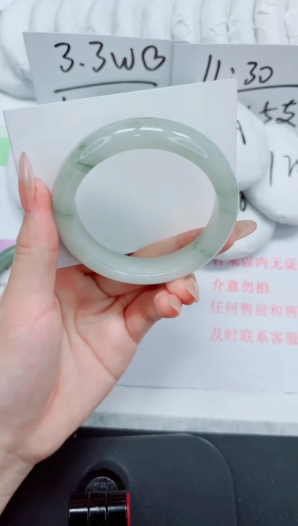 石英质玉手镯未镶嵌146-55.6