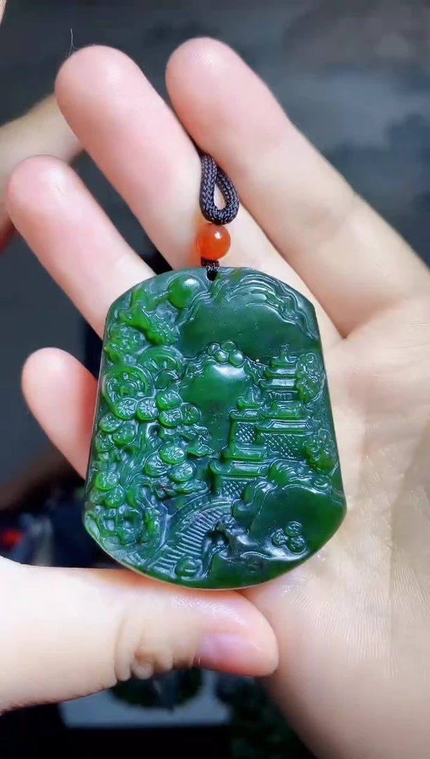 和田玉未镶嵌颈饰1