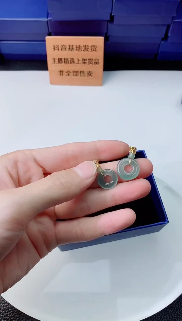 翡翠未镶嵌颈饰11111111