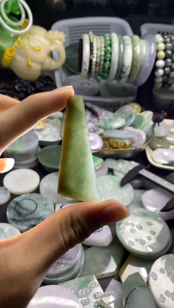 散珠翡翠翡翠A货