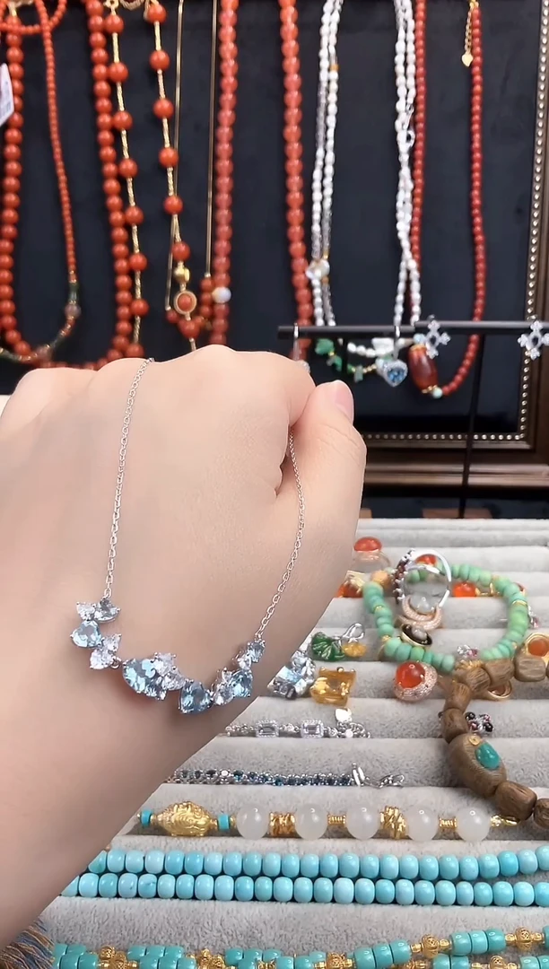 颈饰银S925镶嵌托帕石项链