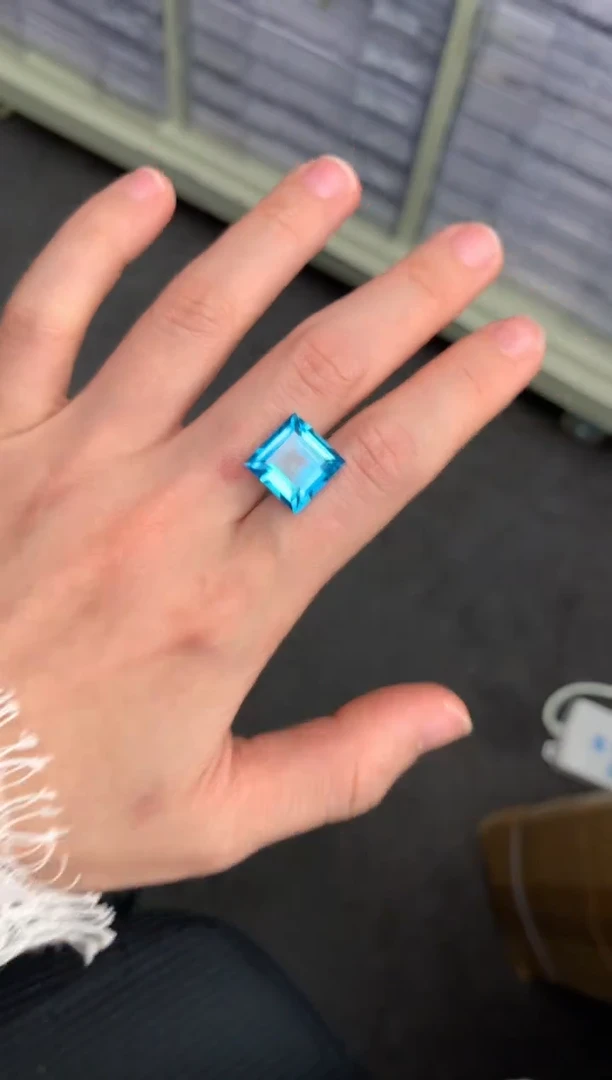 【闪购商品】托帕石裸石未镶嵌13.4ct托帕