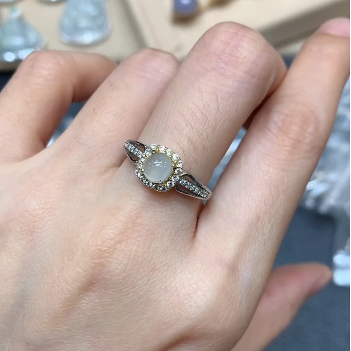 四会-(JM-87-1)蛋面戒指-s925银镶翡翠白冰戒指多样性发其一