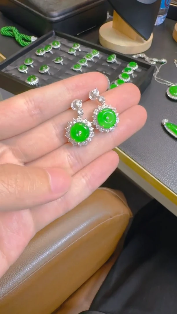 翡翠银S925镶嵌耳饰天然a货翡翠