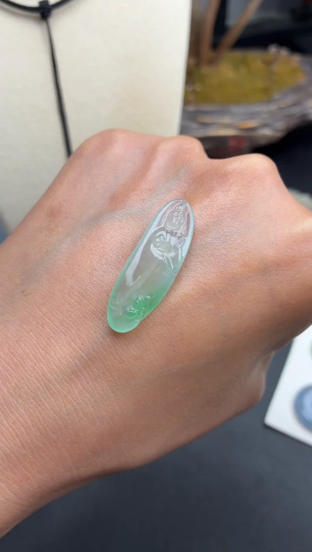 未镶嵌定制翡翠翡翠