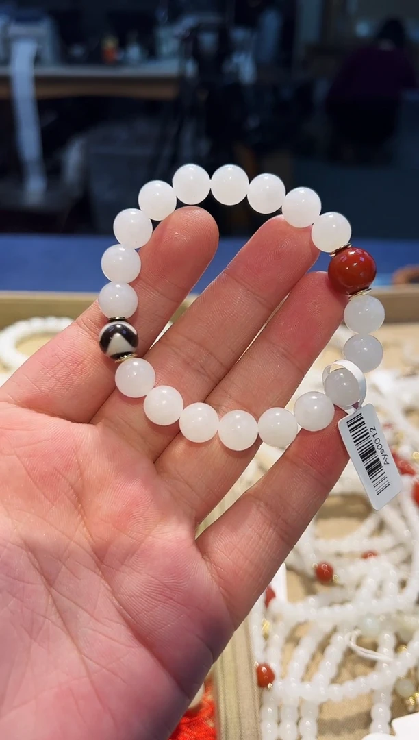 未镶嵌手串和田玉10+