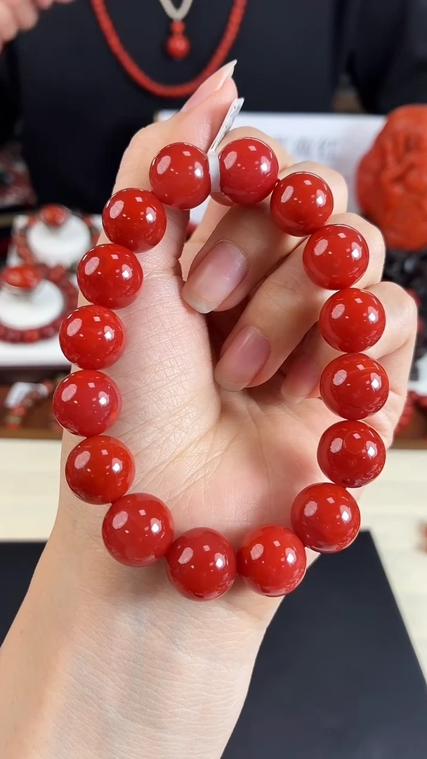 未镶嵌保山锦红手串13+南红玛瑙一个/条
