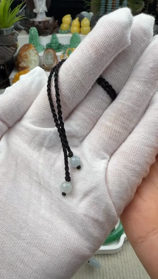 翡翠未镶嵌颈饰吊坠