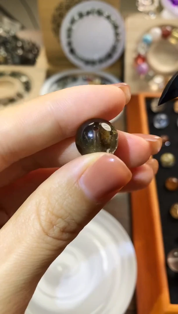 水晶手串未镶嵌天然绿幽灵单珠