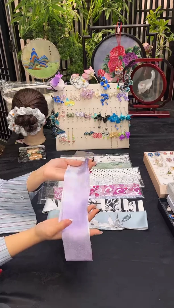织绣沐**槿非遗手工苏绣饰品