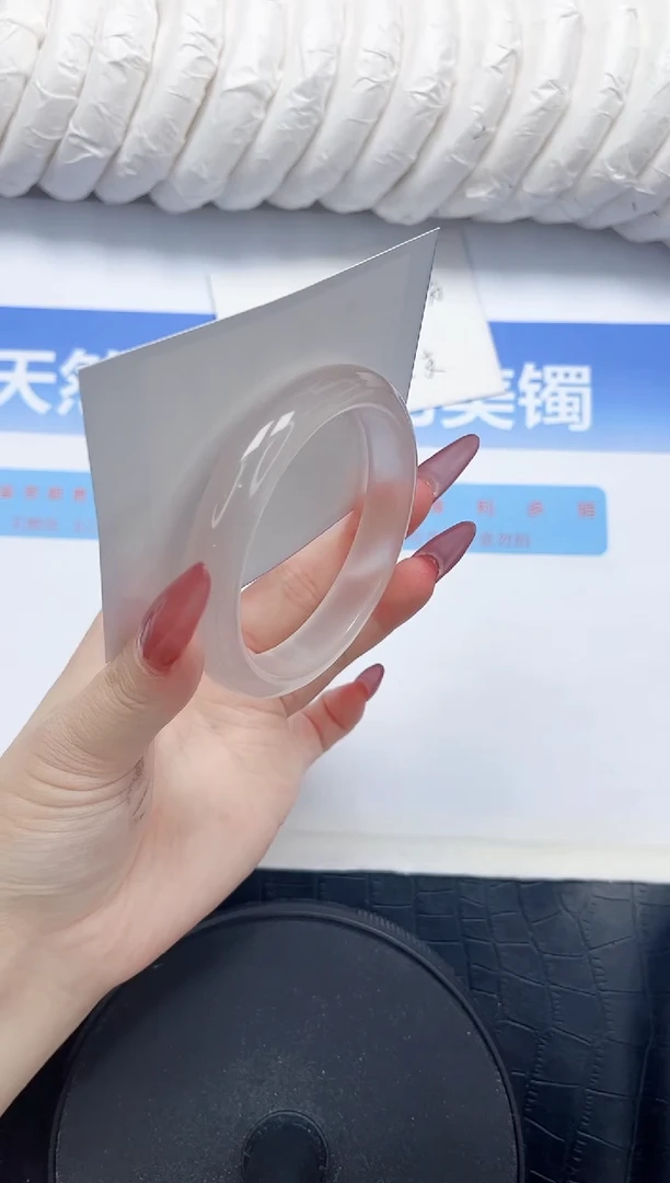 石英质玉手镯未镶嵌11-56