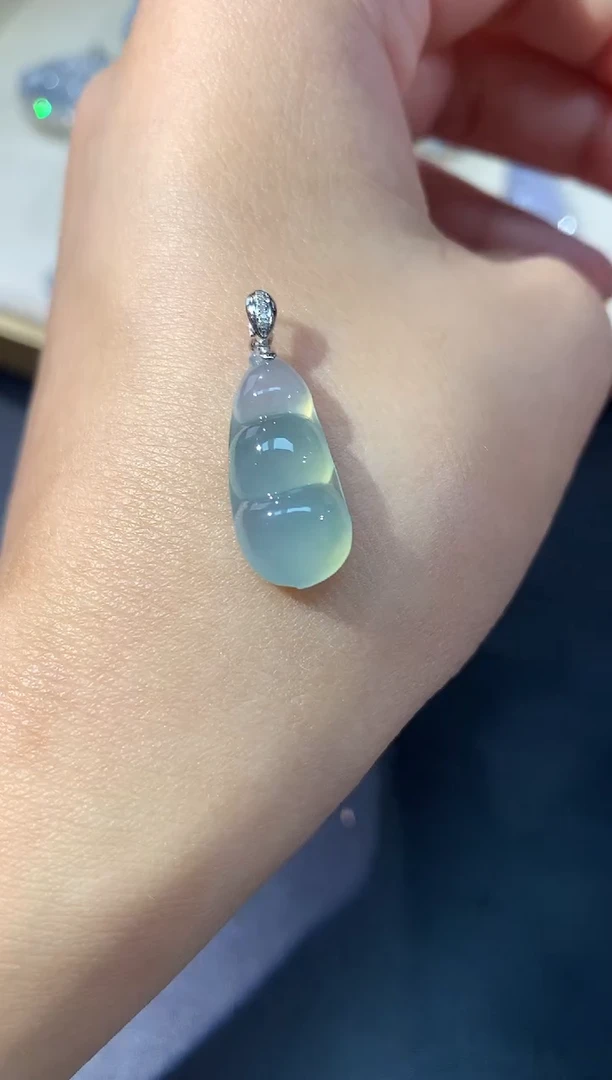 翡翠18K金镶嵌吊坠(不含链)A25 |  1800