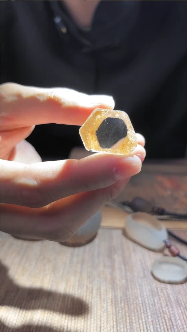 未镶嵌吊坠(赠链)水晶水晶